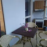 דירה Reli *