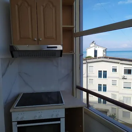 Apartamento Reli Golem (Tirana)